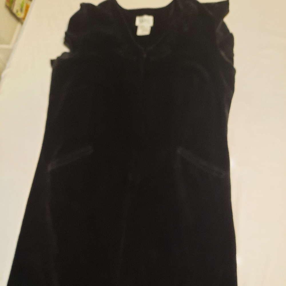 Size 10 Y2K black velvet Tabi dress